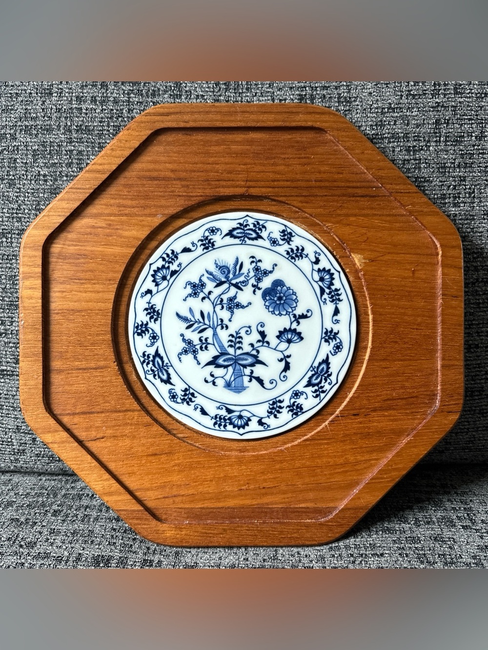 BlUE DANUBE Blue Onion Trivet Or Cheese Platter Dolphin Teakwood Thailand